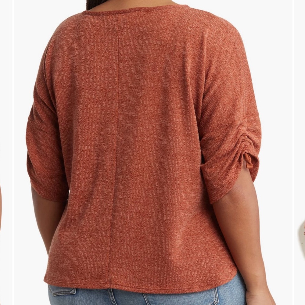 MAX STUDIO Ruched Sleeve Ribbed Top - Picture 2 of 3